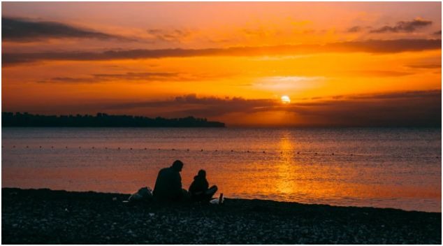 What are the most relaxing romantic travel ideas for anniversary in the US?