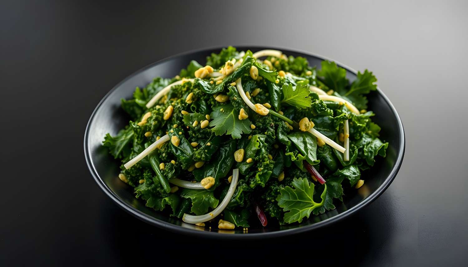 How to Cook Mustard Greens in a Slow Cooker