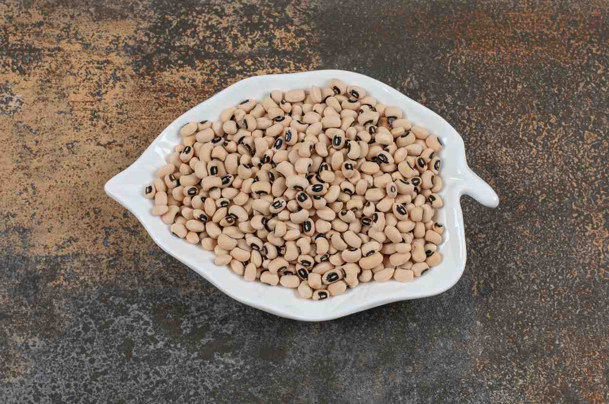 What Is the Best Method of Preparing Black Eyed Beans
