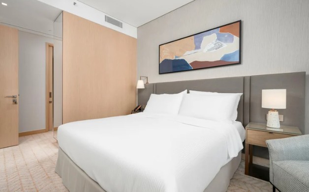 Affordable Utility Costs and Practical Furnishings for Student Life