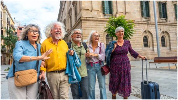 How do group tours for seniors handle comfort and pacing?